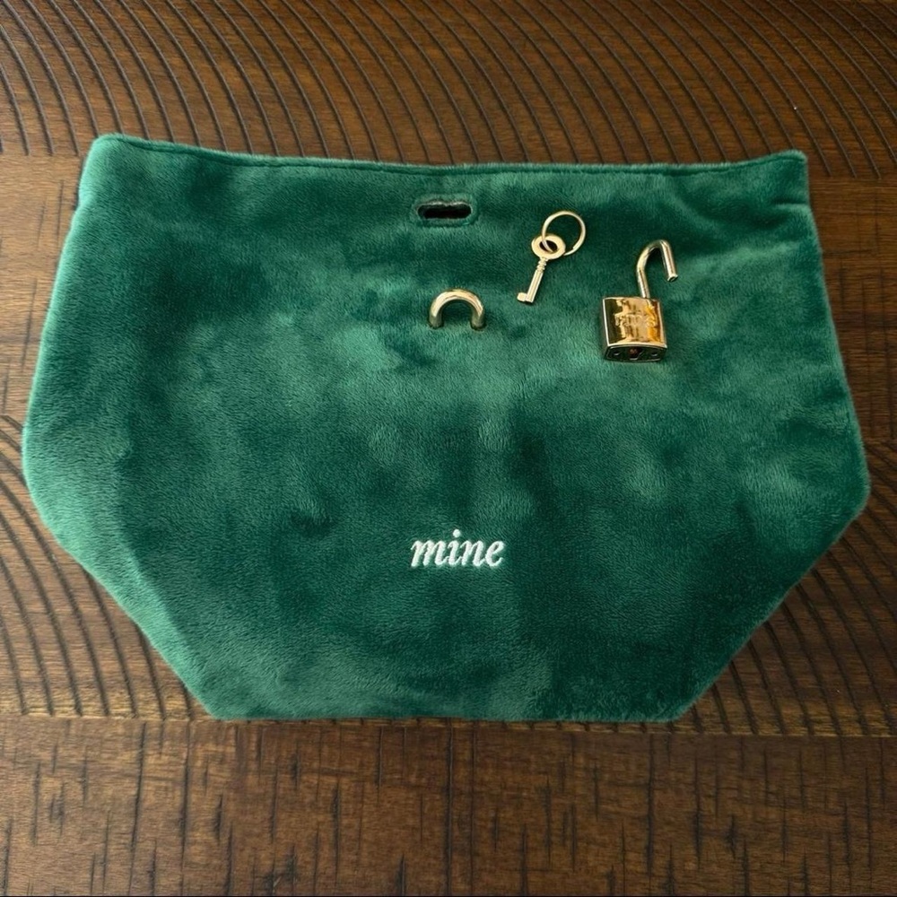 RMS Beauty Green Cosmetic Bag
